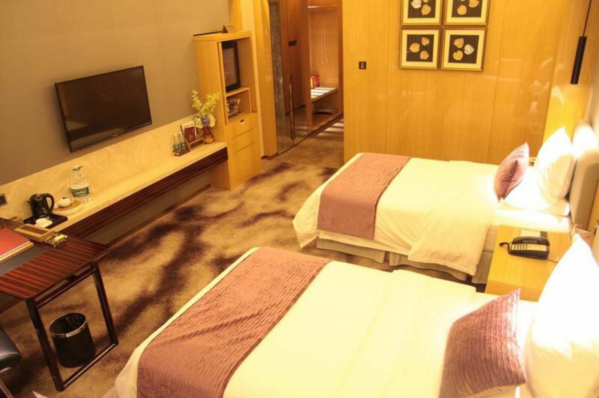 Swan Lake Recreation Hotel Foshan Dış mekan fotoğraf